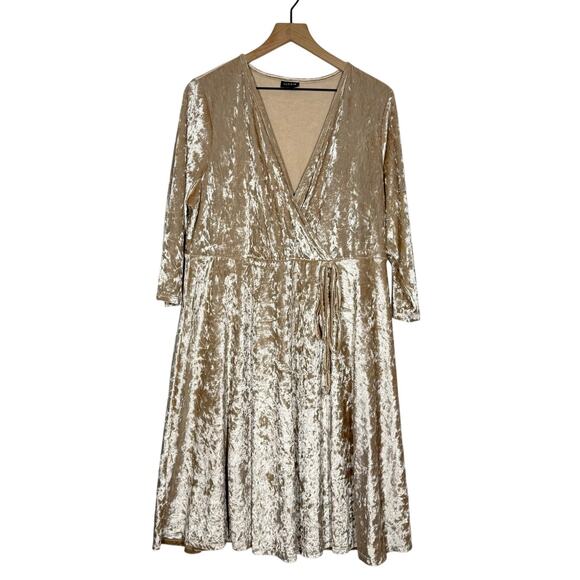 Torrid Mini Wrap Dress 2X Tan Surplice V-Neck Crushed Velvet Tie Waist Elegant - Picture 2 of 11